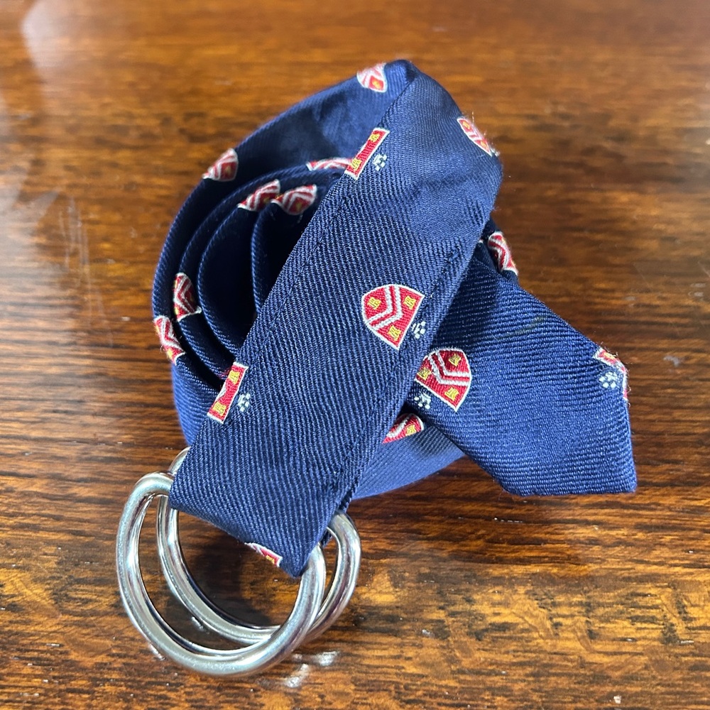 J. CREW Women's 100% Silk Adjustable Belt Size Small/Medium 43'' Navy Blue